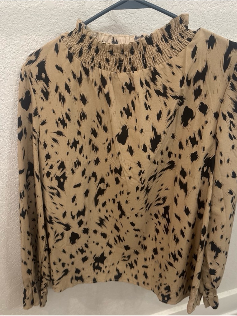 SHEIN Tan and Black Smocked Neck Long-Sleeve Blouse